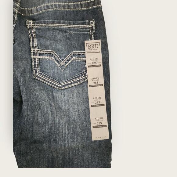 BKE Jeans Women's Sz 28s Bootcut Faded Dark Wash Aiden Slim Fit Low-rise Stretch - Picture 5 of 10